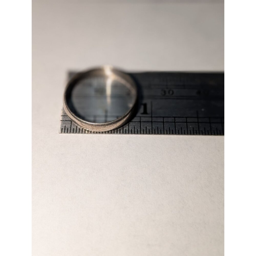 Sterling Silver 925 Ring Size 8 Elegant Minimalist Band Jewelry - Picture 4 of 7